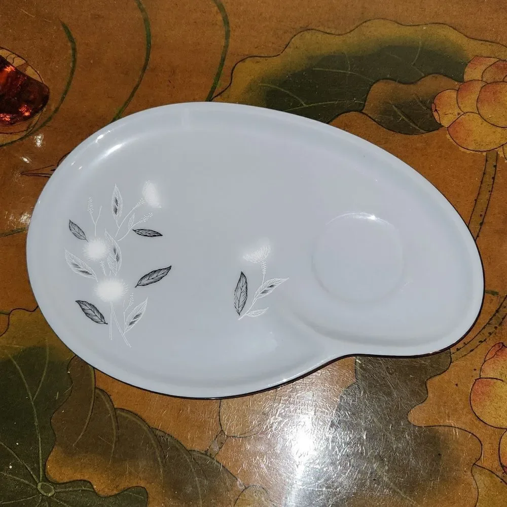 Sapphire by Deville Snack Plate and Footed Cup